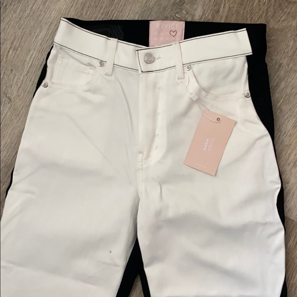 REVICE JEANS